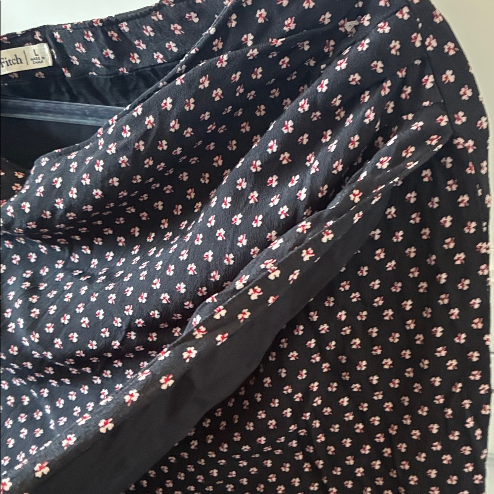 Abercrombie & Fitch Skirt size L - Picture 5 of 8